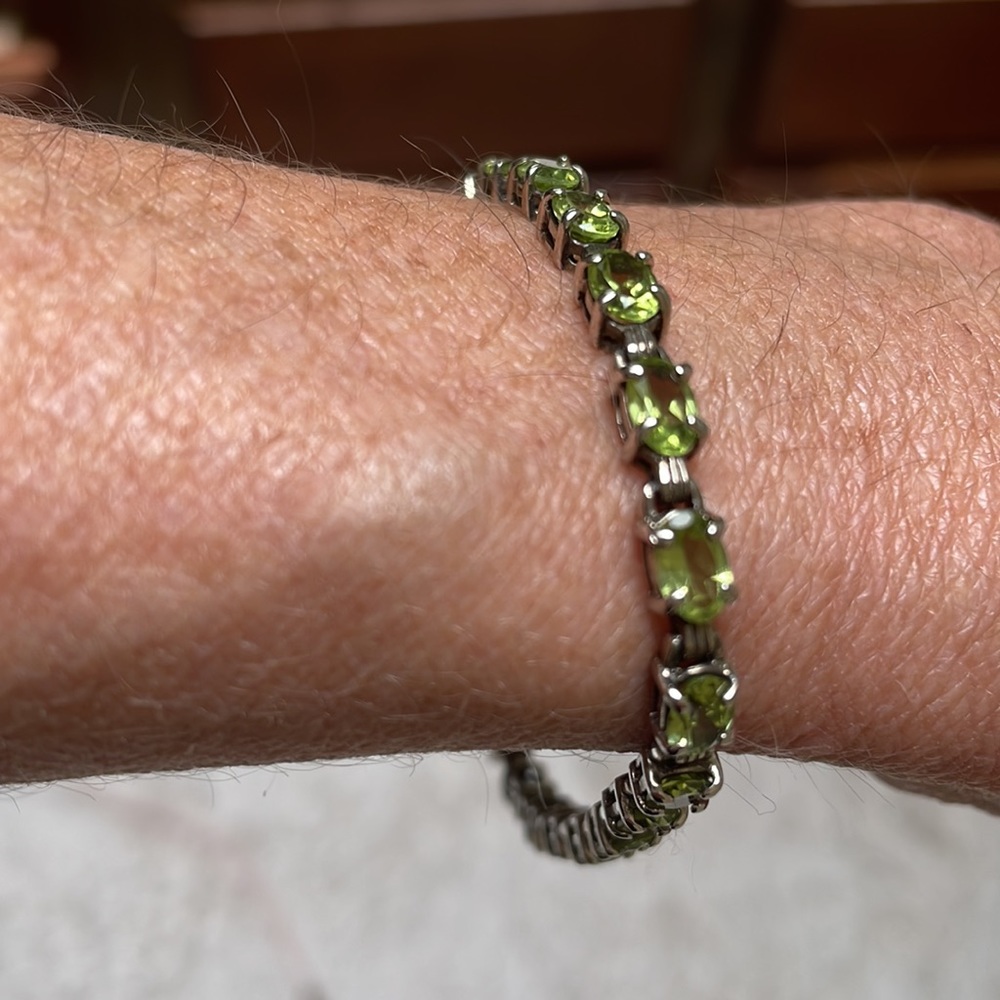 VINTAGE PERIDOT SILVER TENNIS BRACELET - Picture 9 of 11